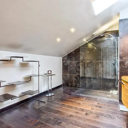 Des Arts — Loft Familial Paisible & Parking Prázdninový dům *